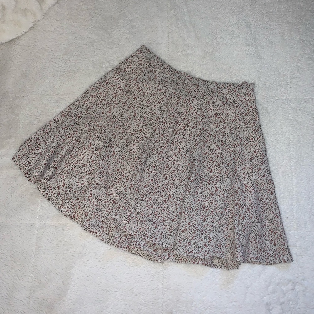wishlist boutique floral flowy skirt size medium